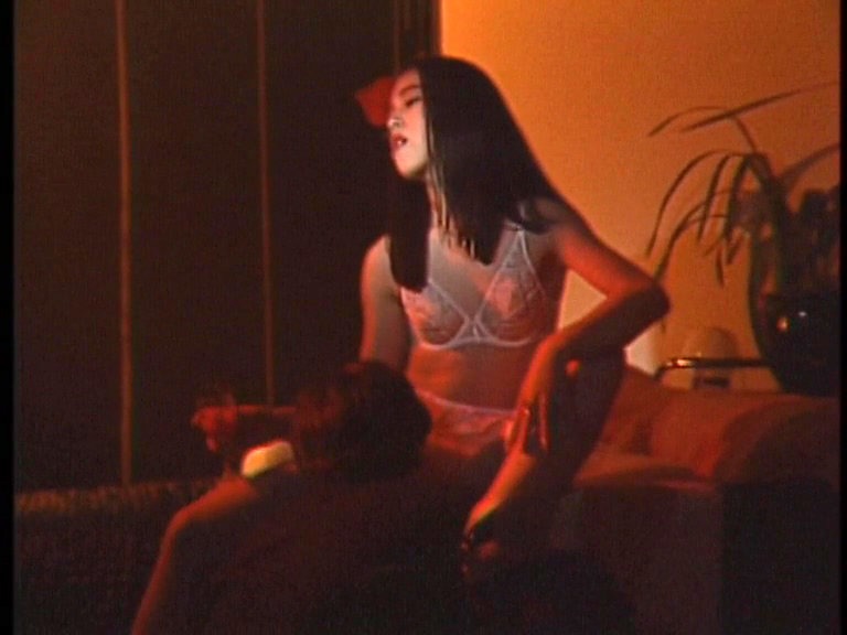 不夜嬢 中原みき